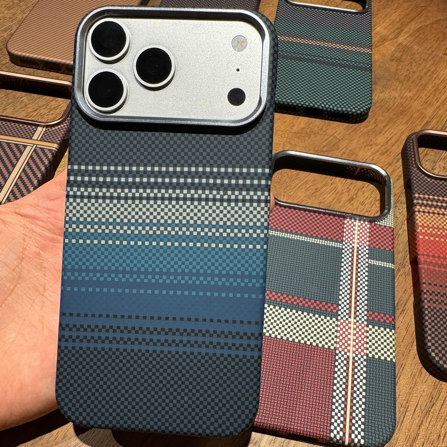 Tactile Woven MagSafe Uyumlu iPhone Kılıf