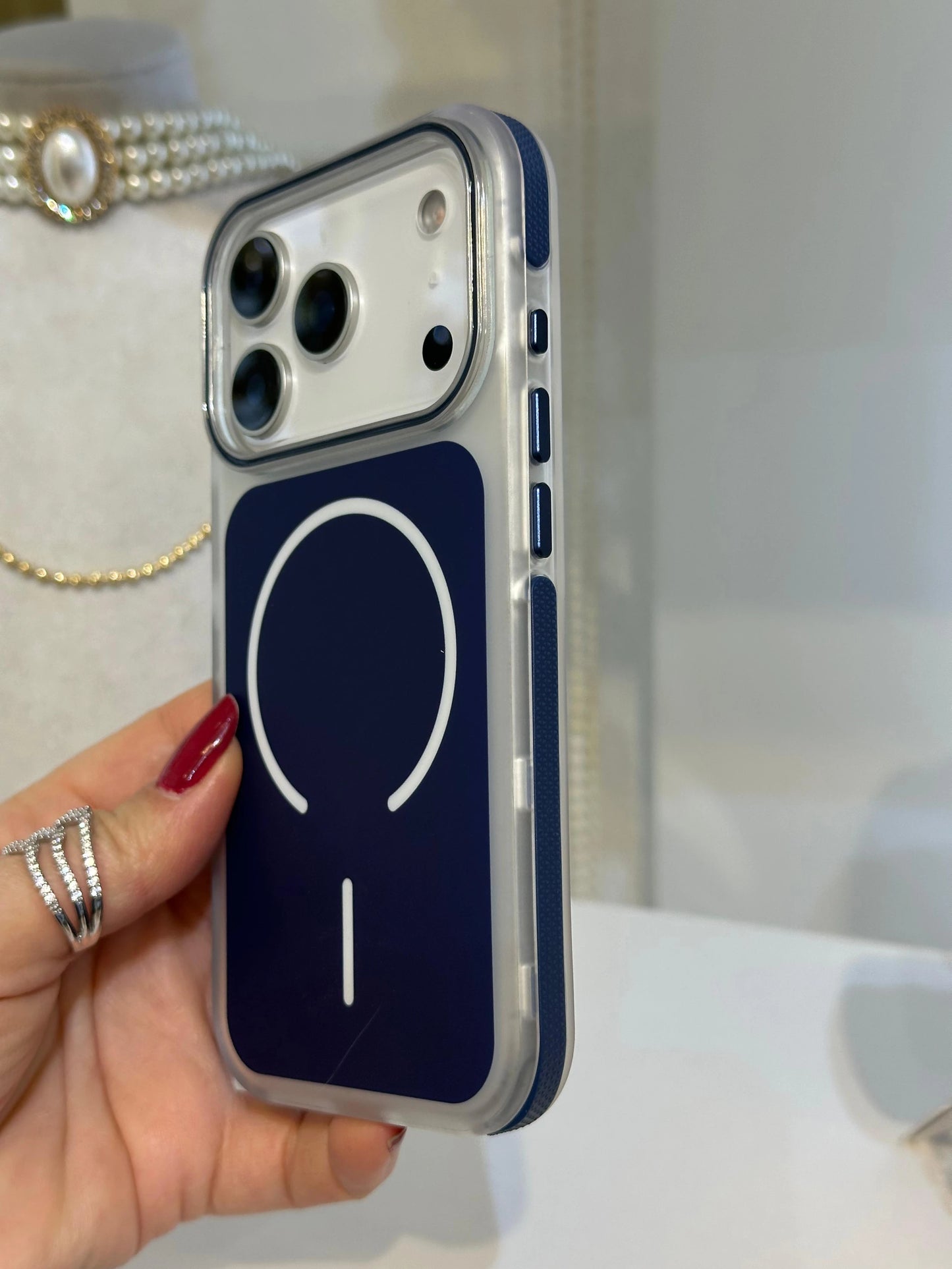 Magsafe Uyumlu Renkli iPhone Telefon Kılıfı Abis