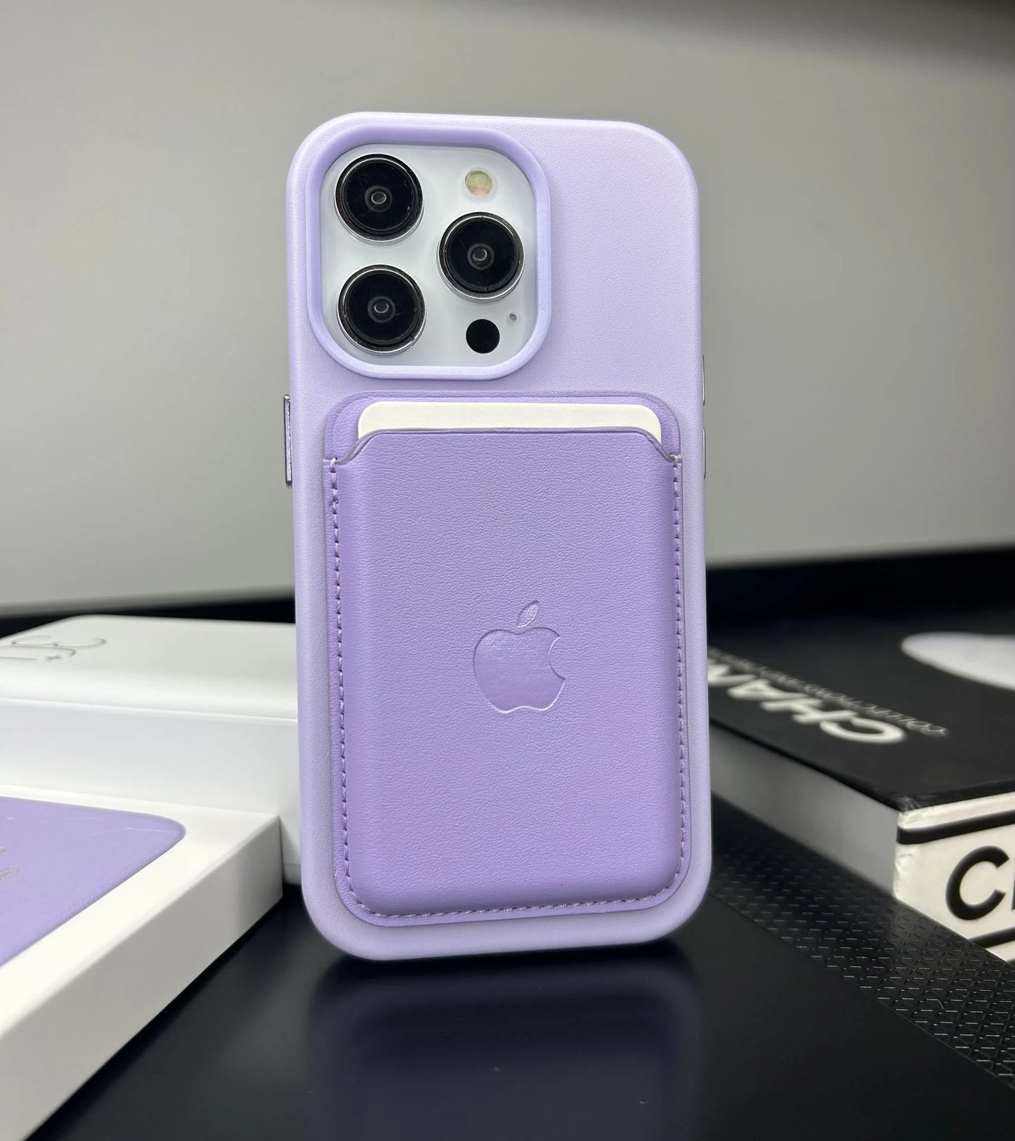 Apple MagSafe Özellikli Deri Kılıf - Açık Lila