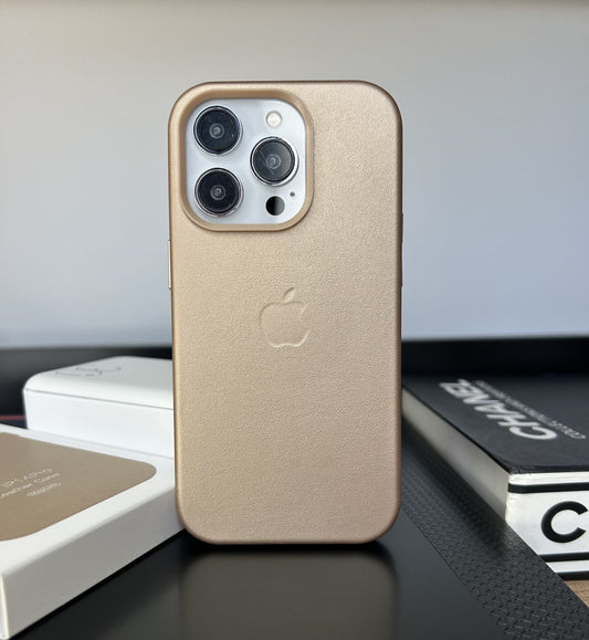 Apple MagSafe Özellikli Deri Kılıf - Gold