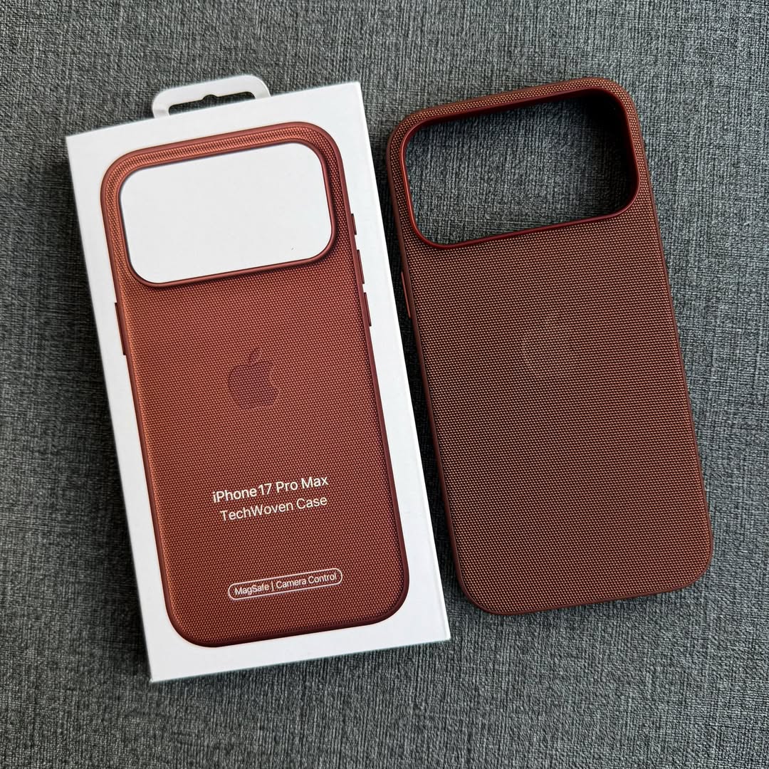 MagSafe Özellikli Premium Tech Dokuma Kılıf Kahverengi