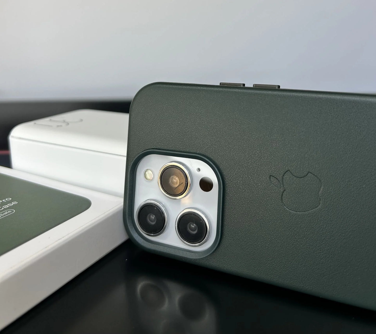 Apple MagSafe Özellikli Deri Kılıf - Kaktüs