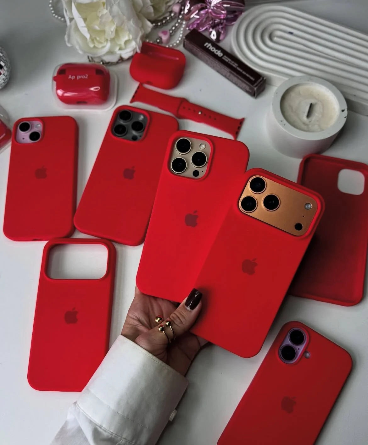 iPhone Kırmızı Lansman Kılıf