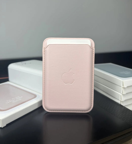 MagSafe Özellikli Deri Cüzdan Kumpembe