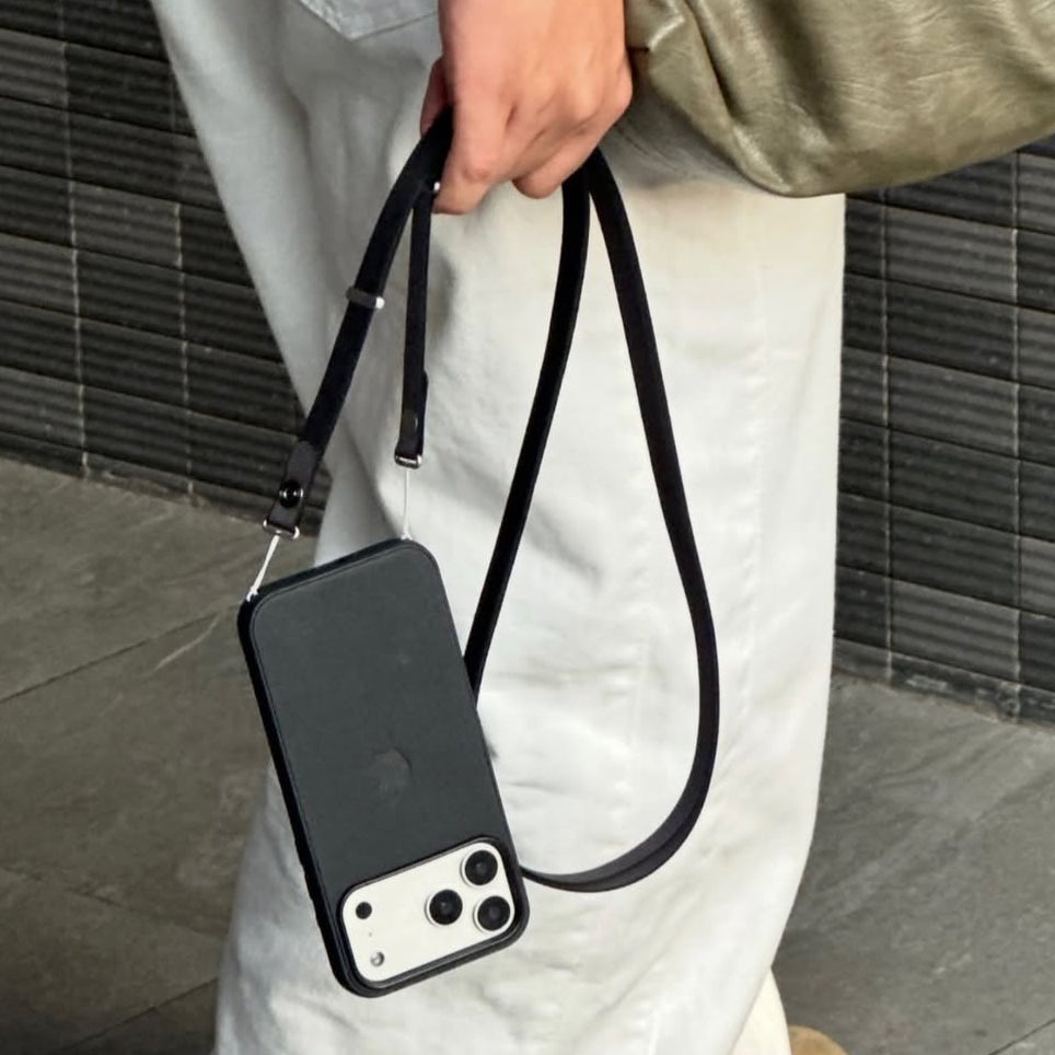 MagSafe Özellikli Premium Tech Dokuma Kılıf Siyah