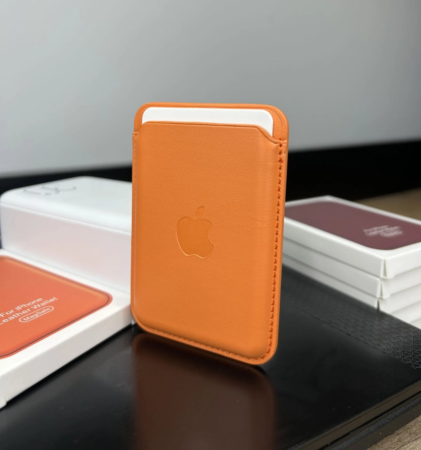 MagSafe Özellikli Deri Cüzdan Turuncu