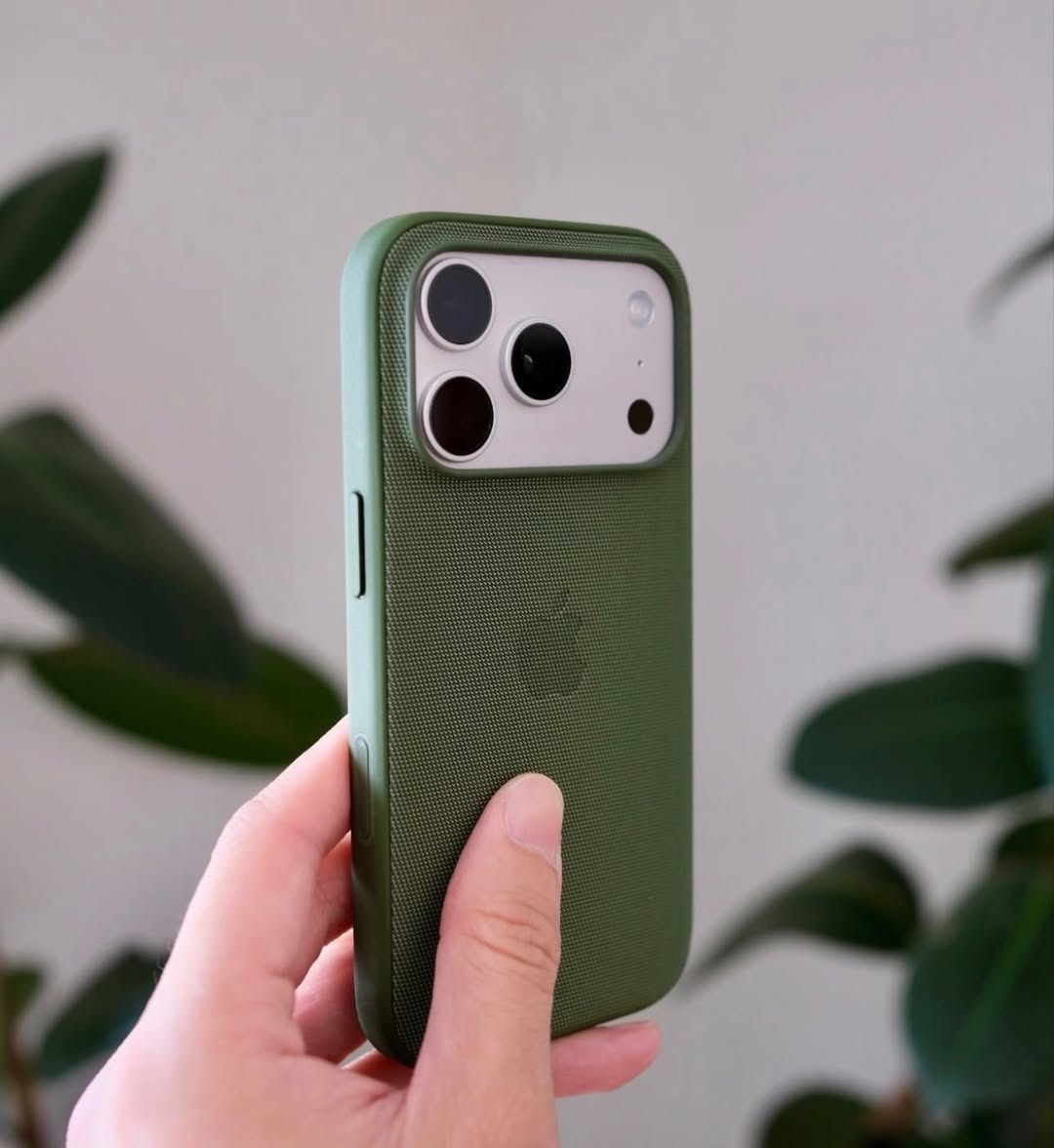 MagSafe Özellikli Premium Tech Dokuma Kılıf Haki